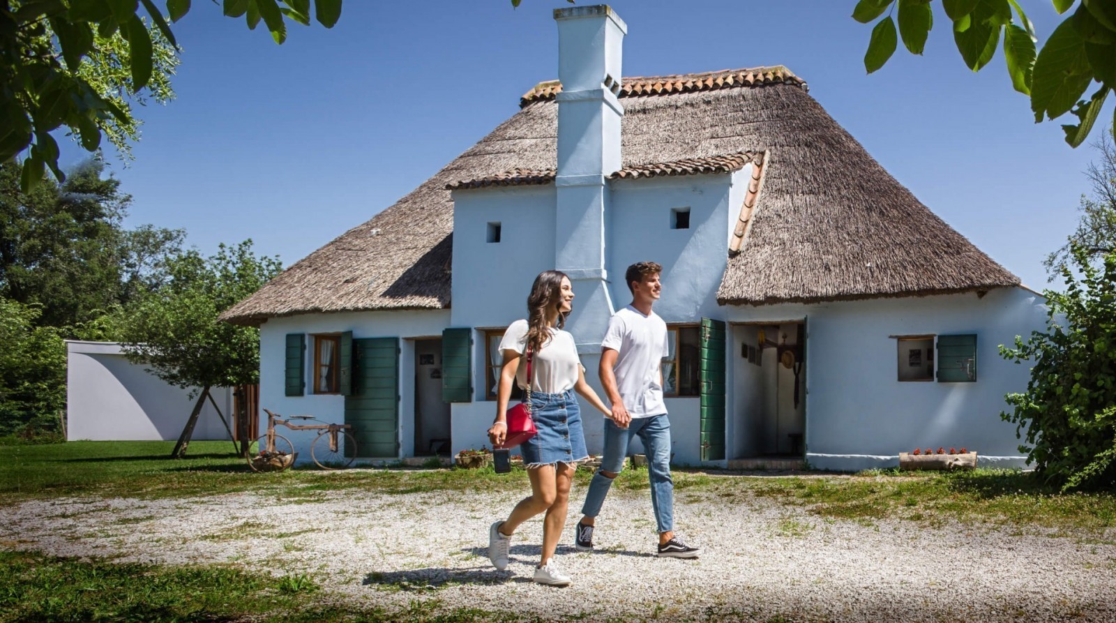 Passeggiata tra i Casoni