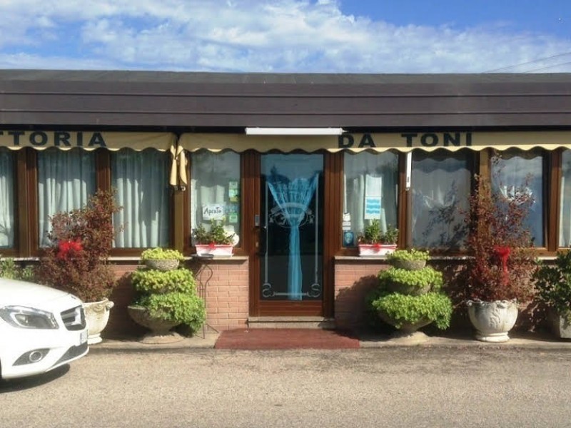 Trattoria Da Toni esterno